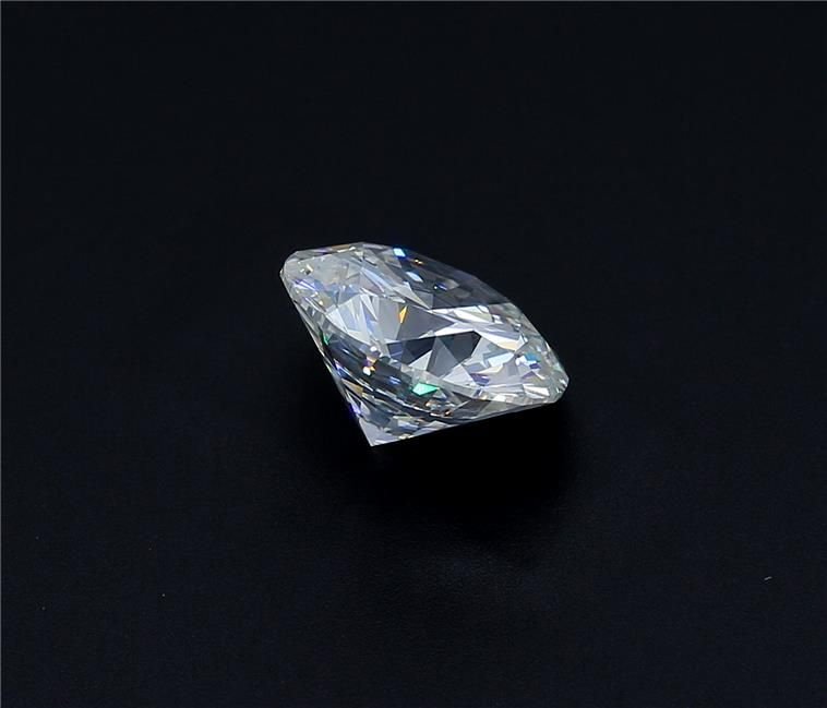3.90ct H SI2 Excellent Cut Round Diamond