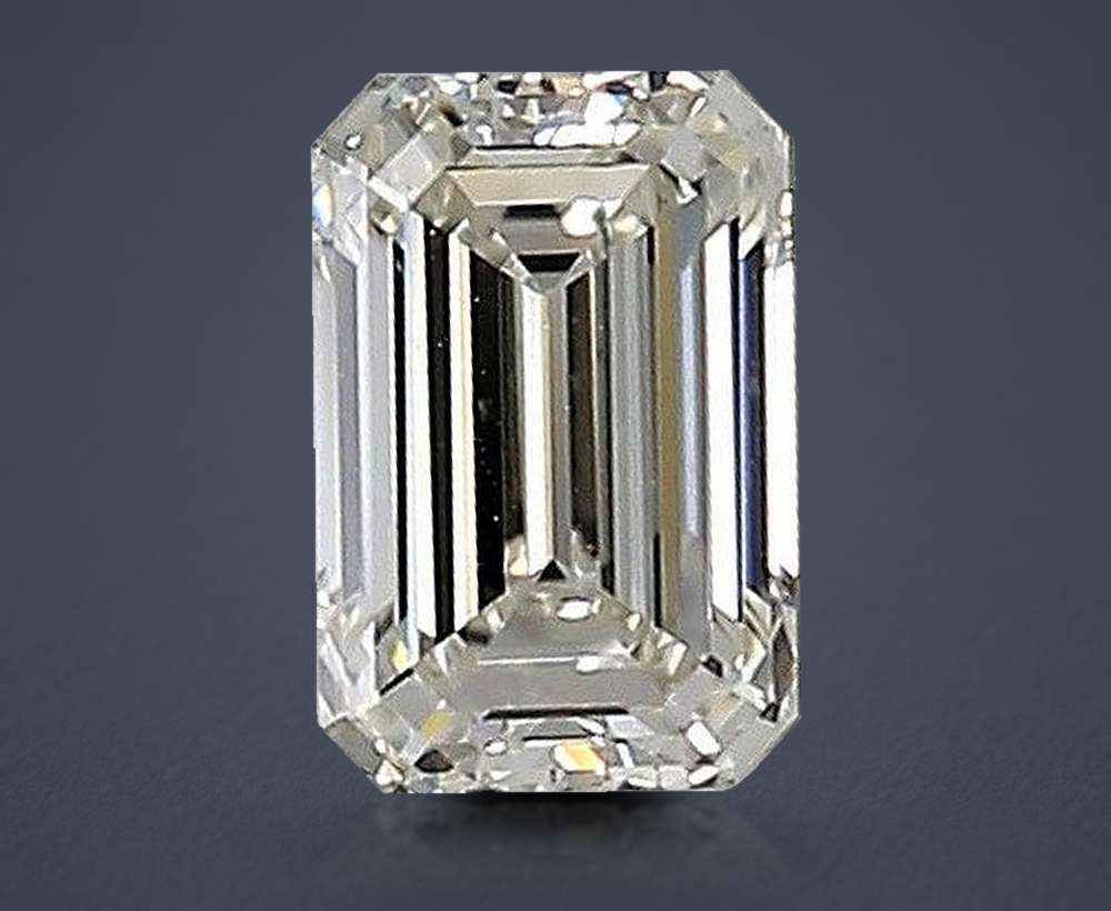 0.52 Carat Emerald Natural Diamond