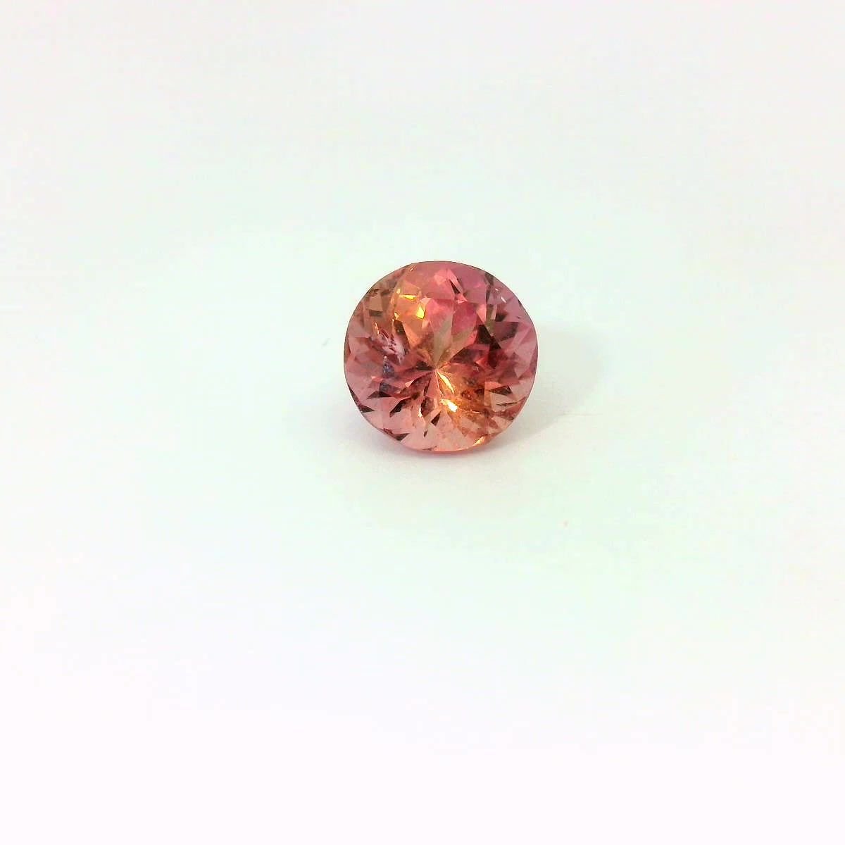 1.65 Carat Pink Round Sapphire