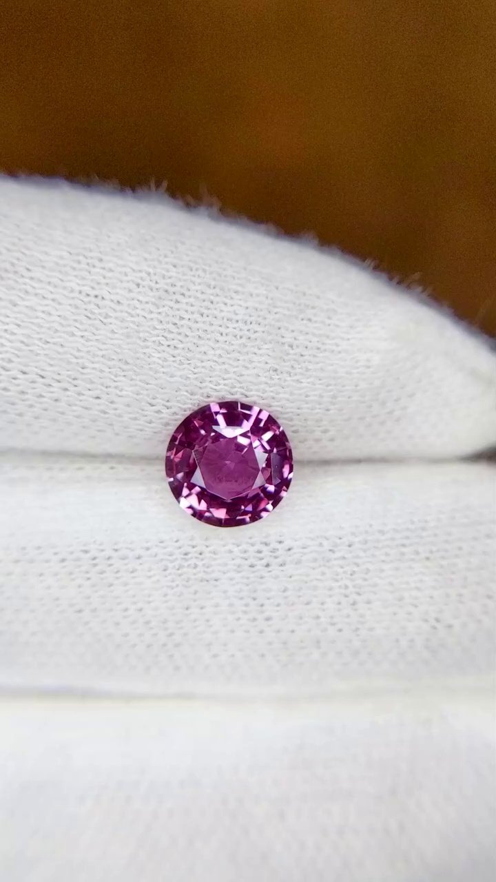 1.84 Carat Pink Round Sapphire