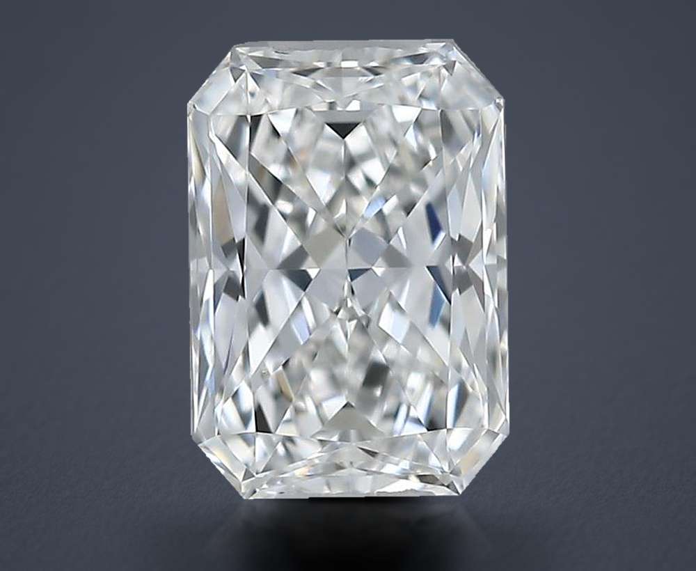 0.40 Carat Radiant Natural Diamond