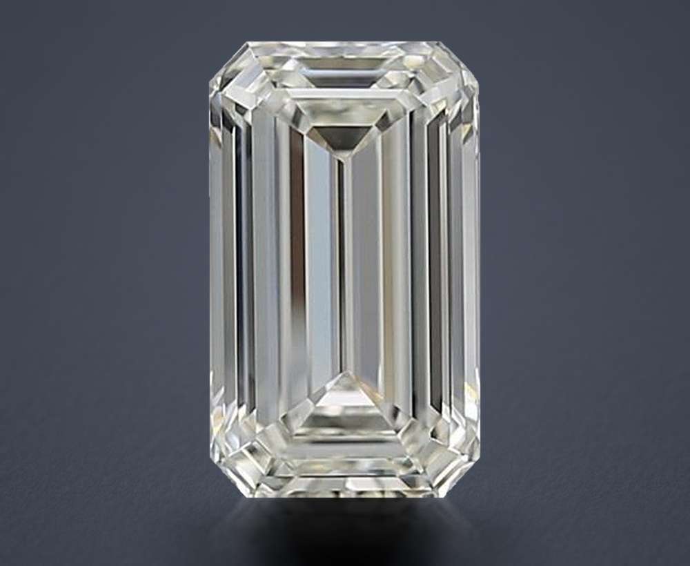 2.01 Carat Emerald Natural Diamond