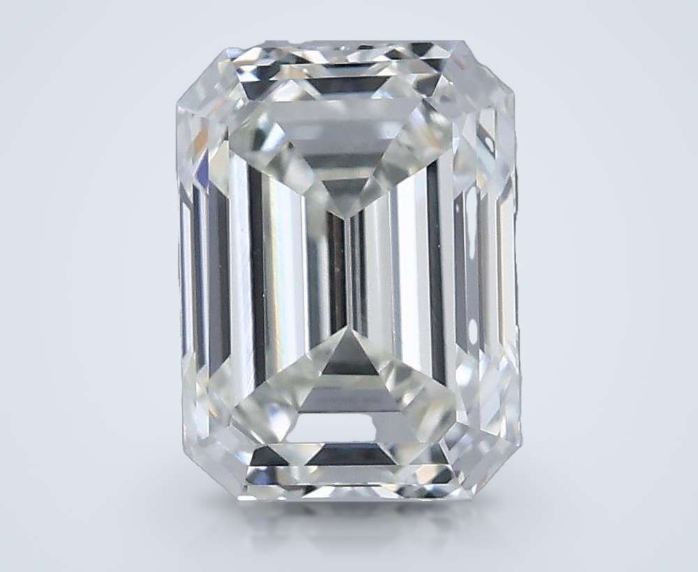 0.82 Carat Emerald Natural Diamond