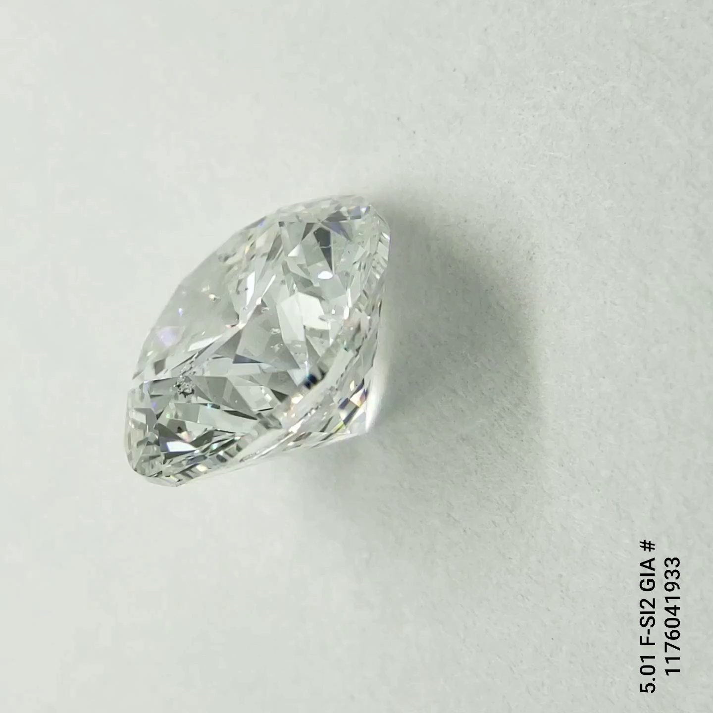 5.01ct F SI2 Very Good Cut Round Diamond