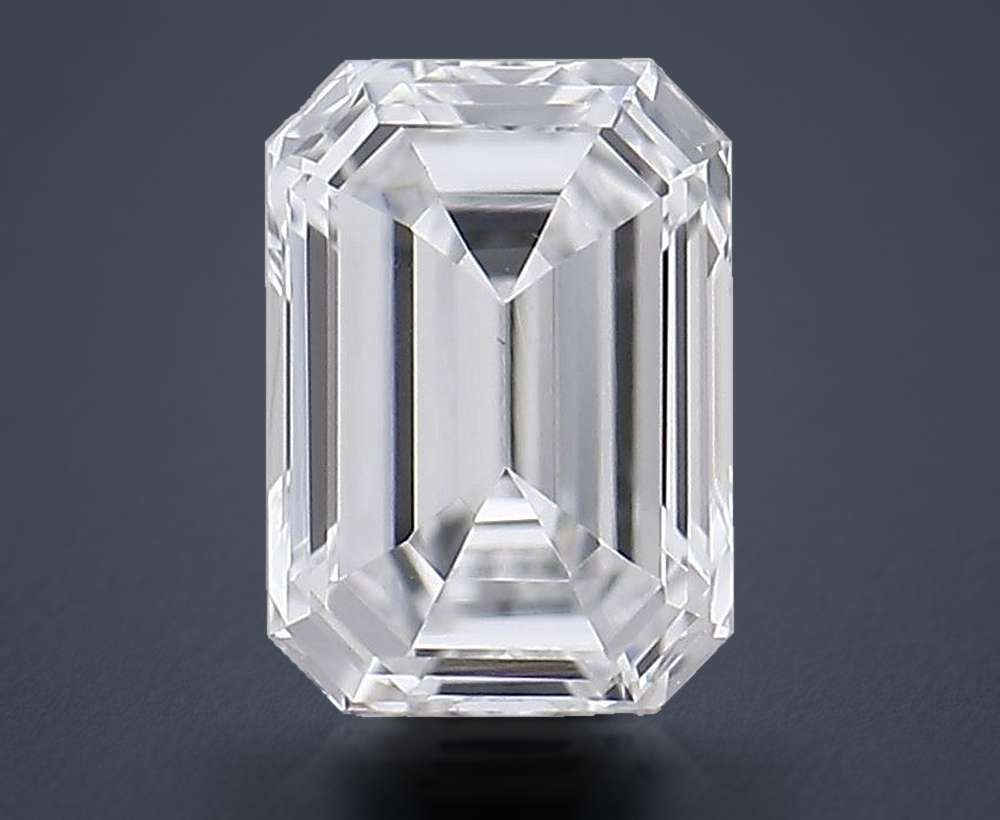 0.18 Carat Emerald Natural Diamond