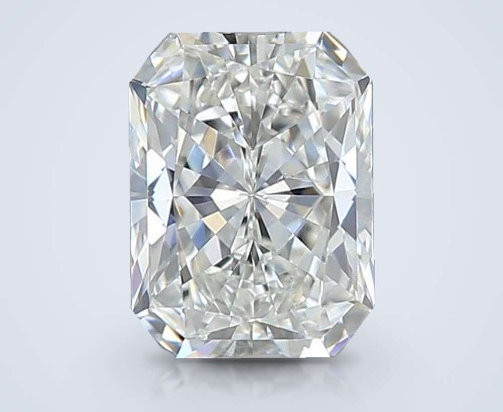 0.30 Carat Radiant Natural Diamond