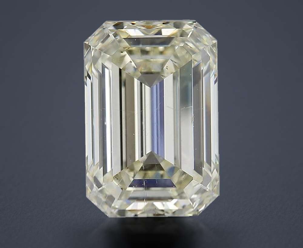 5.12 Carat Emerald Natural Diamond