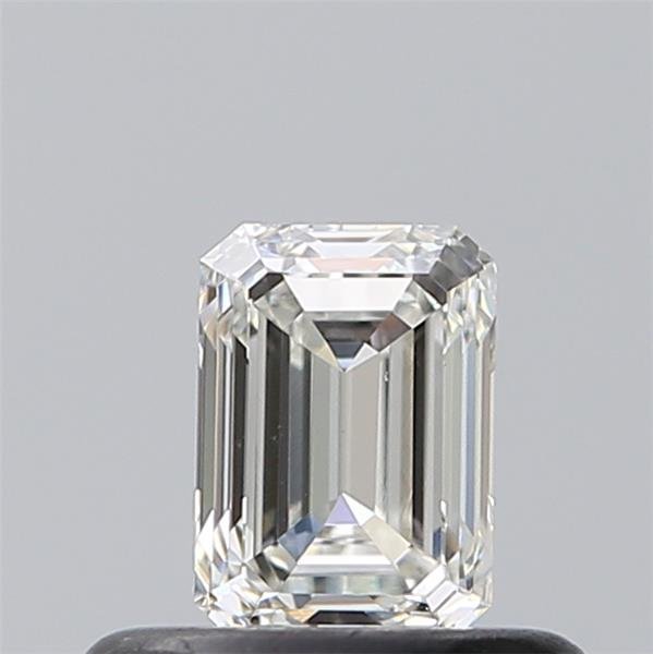 0.41 Carat Emerald Natural Diamond