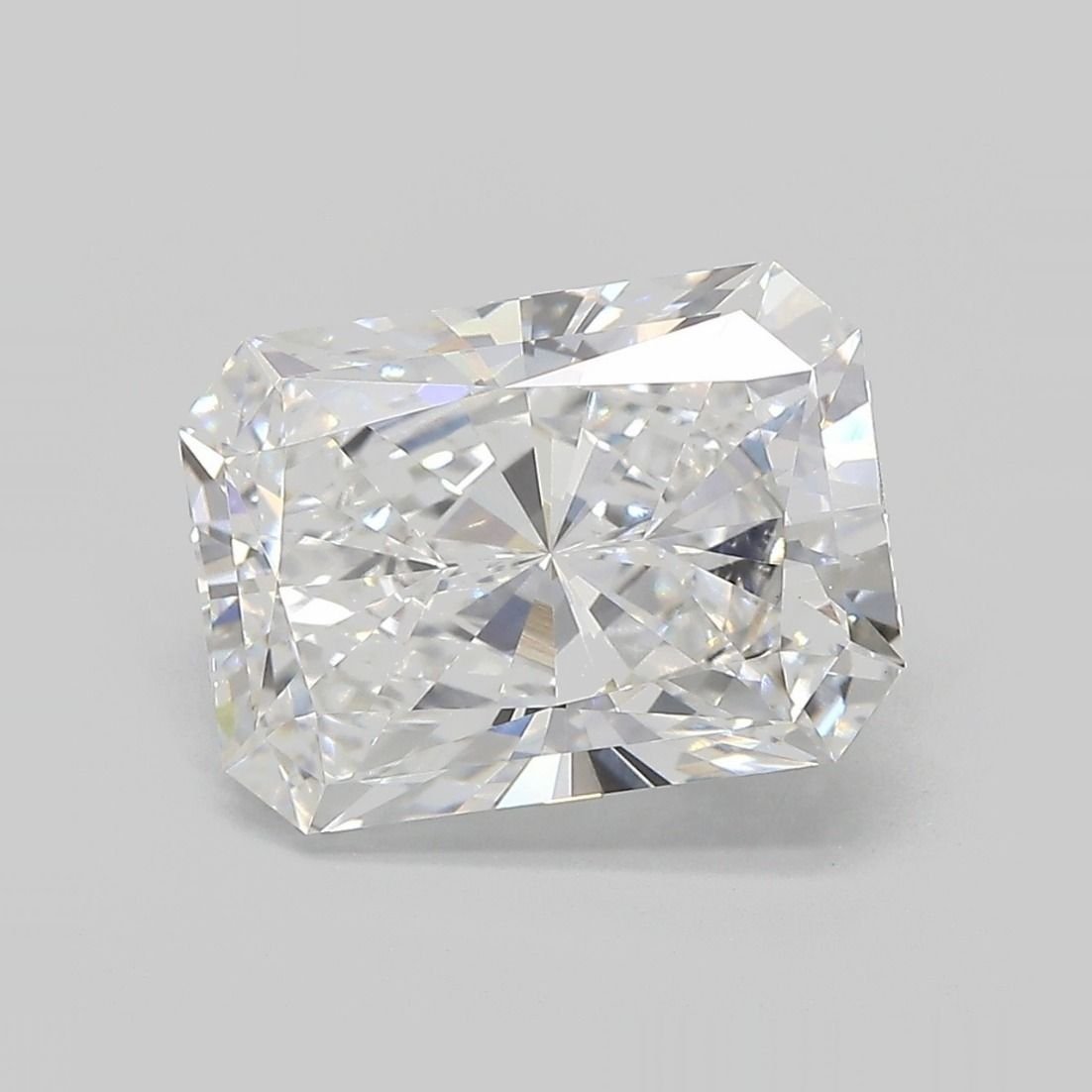 4.52ct E VS1 Rare Carat Ideal Cut Radiant Lab Grown Diamond
