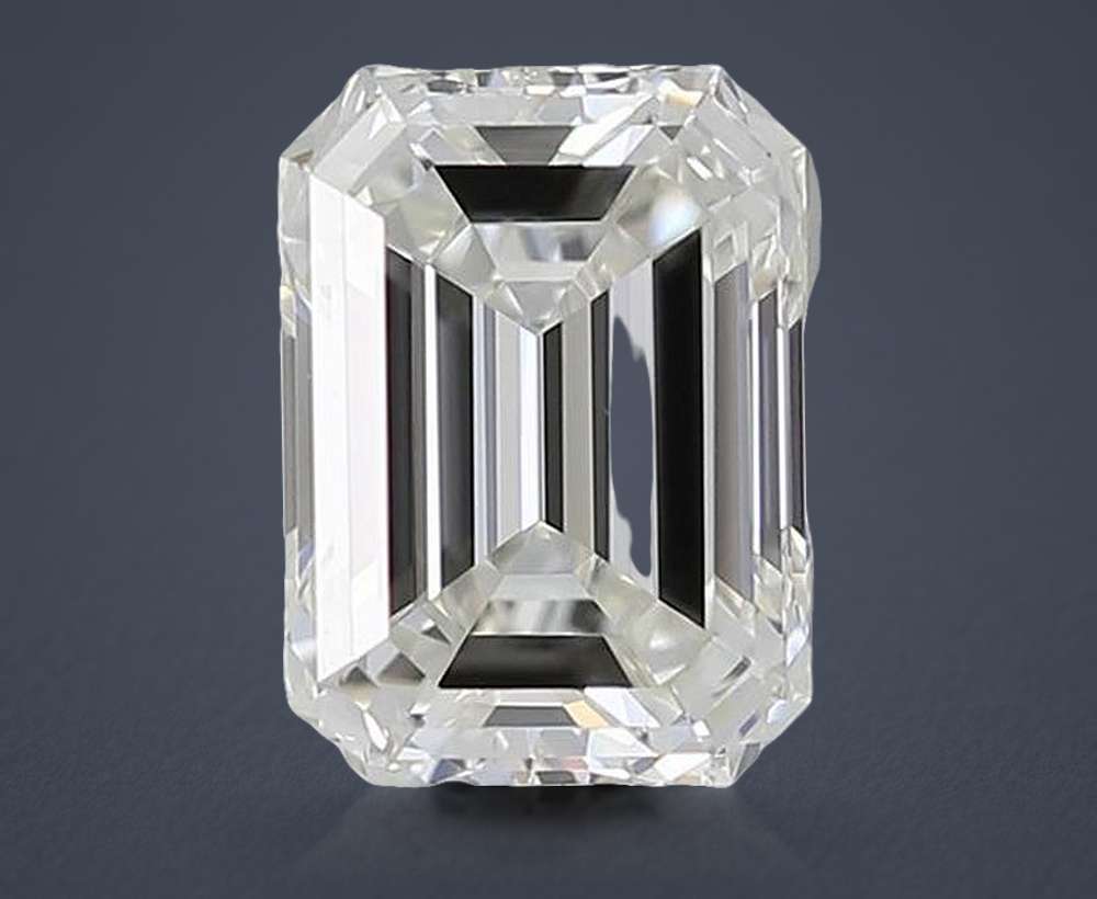 0.83 Carat Emerald Natural Diamond