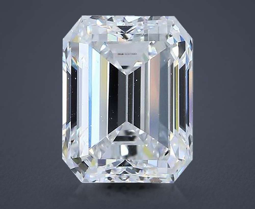 2.80 Carat Emerald Natural Diamond
