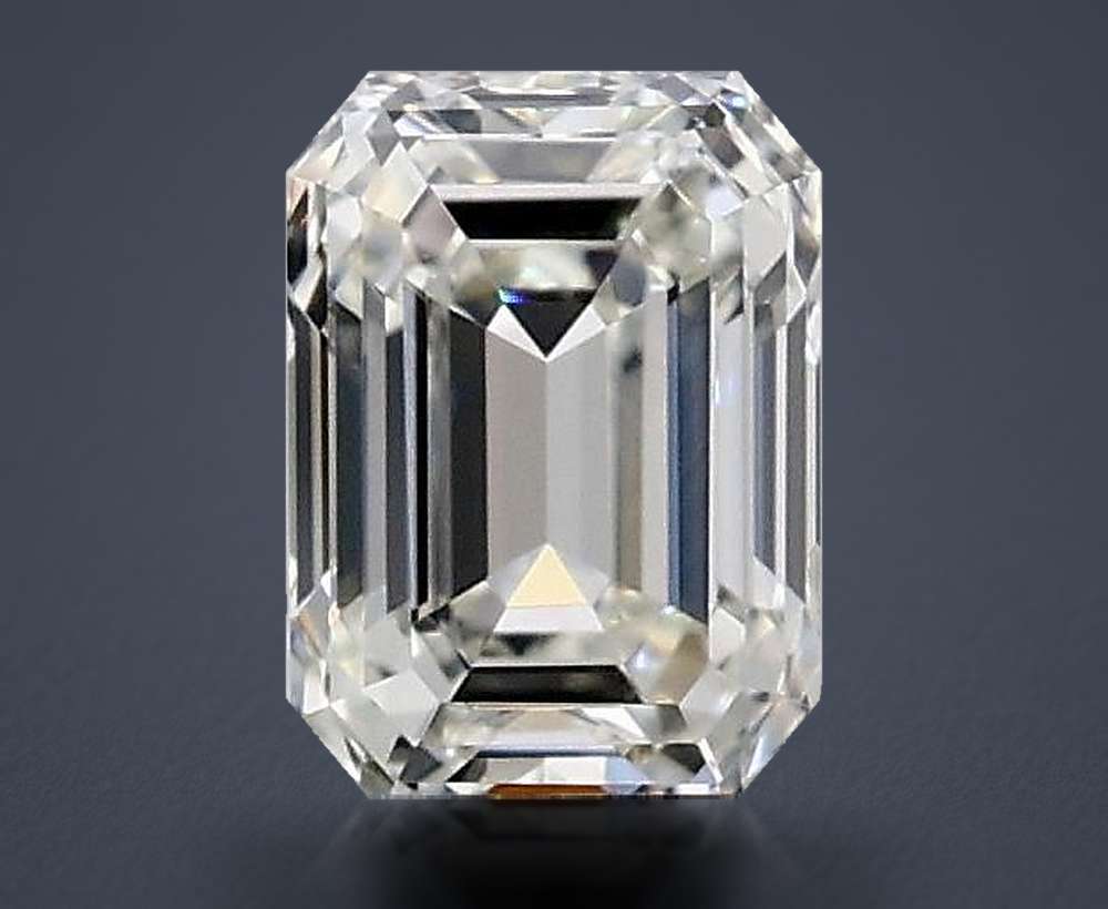 0.33 Carat Emerald Natural Diamond