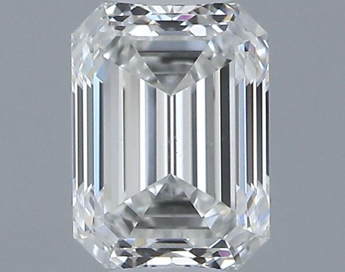 0.32 Carat Emerald Natural Diamond