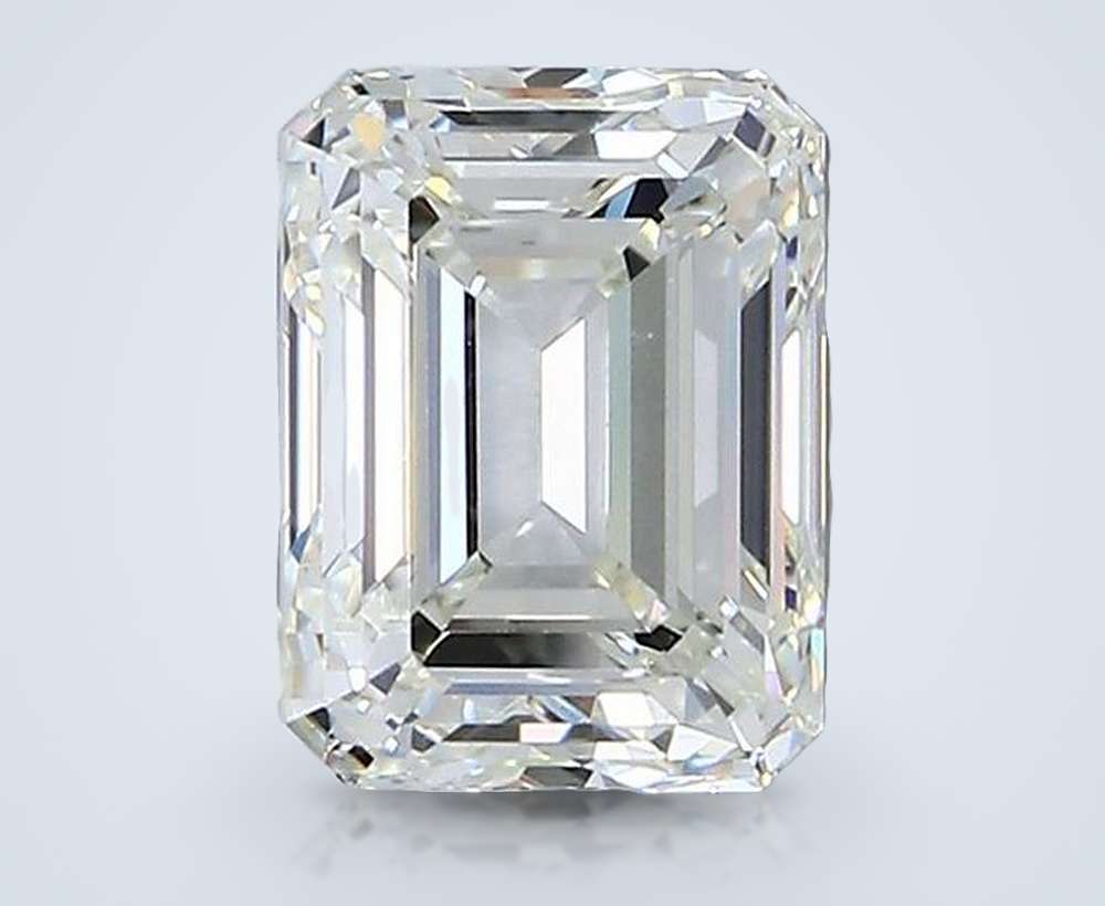 1.57 Carat Emerald Natural Diamond
