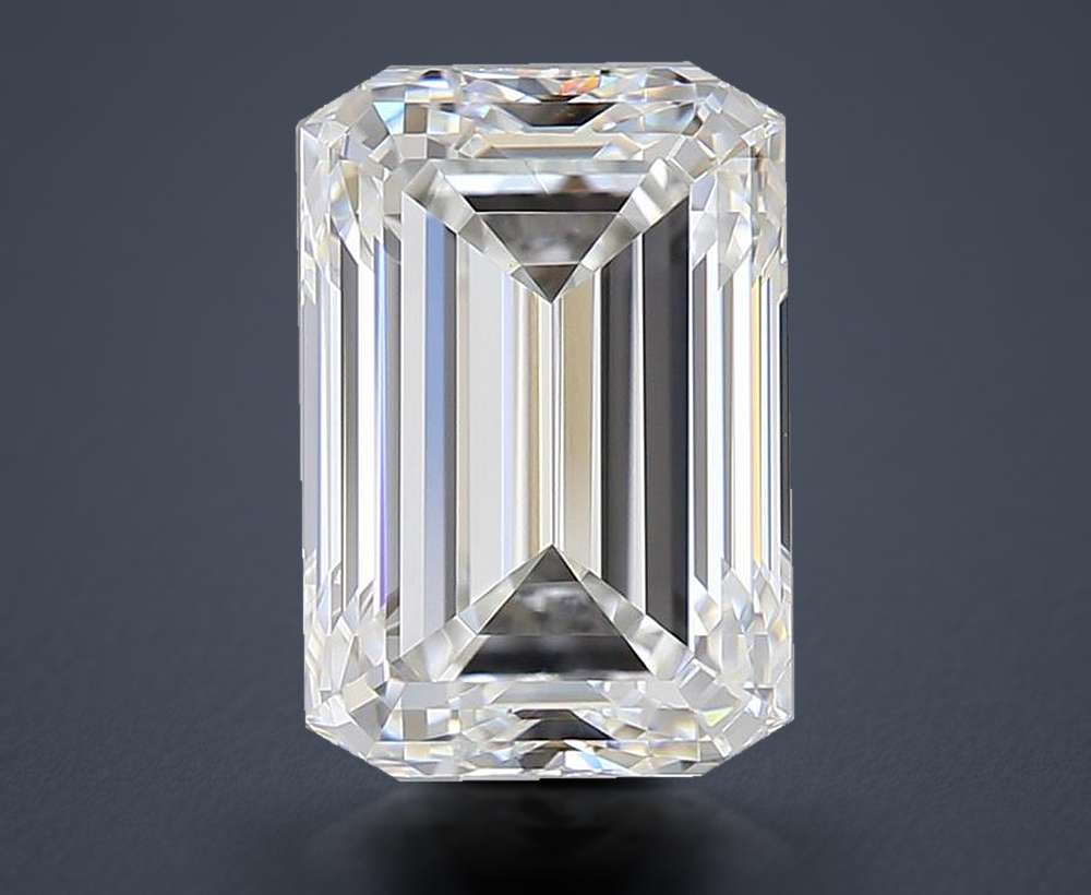1.90 Carat Emerald Natural Diamond