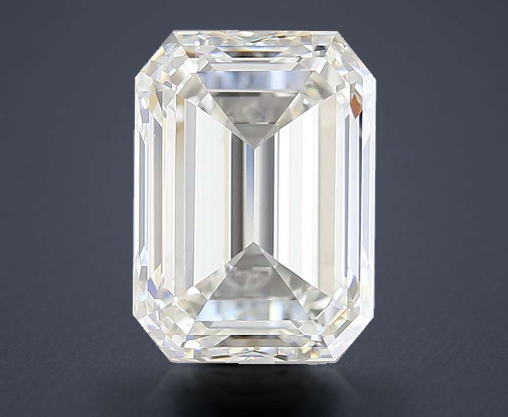 3.01 Carat Emerald Natural Diamond
