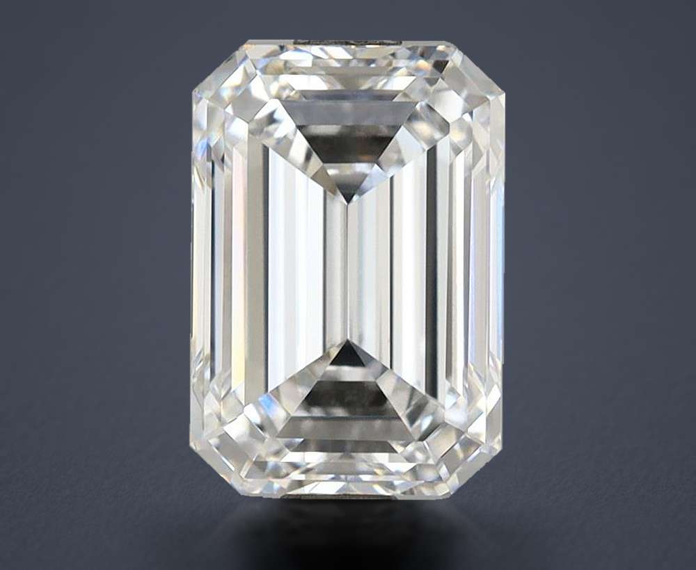3.85 Carat Emerald Lab Diamond