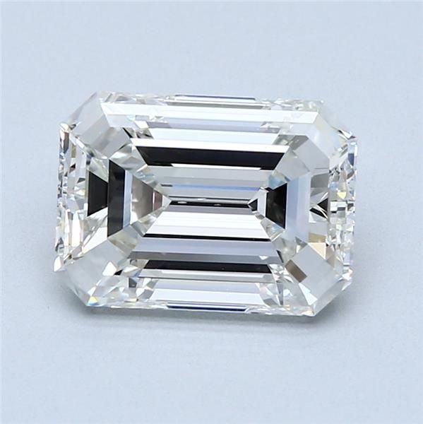 3.00 Carat Emerald Natural Diamond