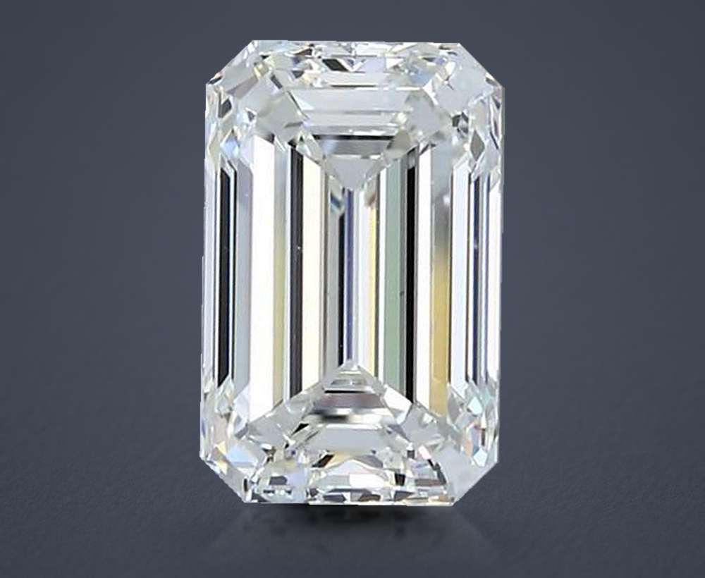 3.02 Carat Emerald Natural Diamond