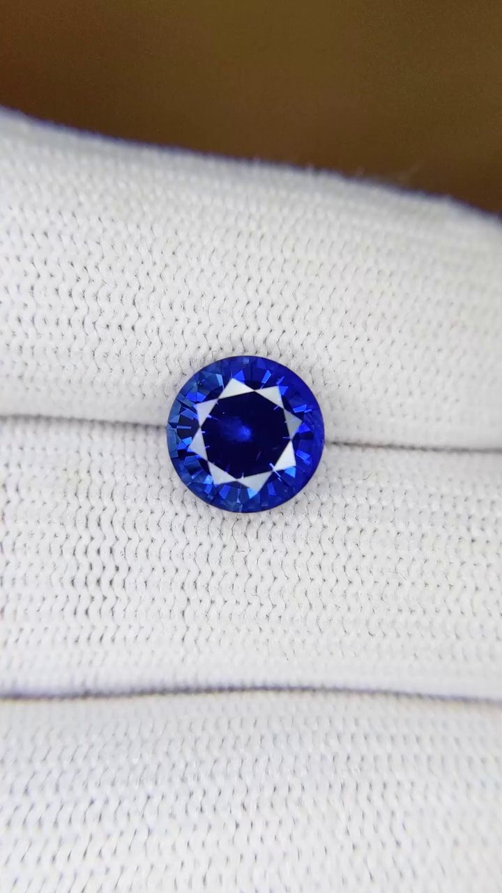 3.10 Carat Blue Round Sapphire