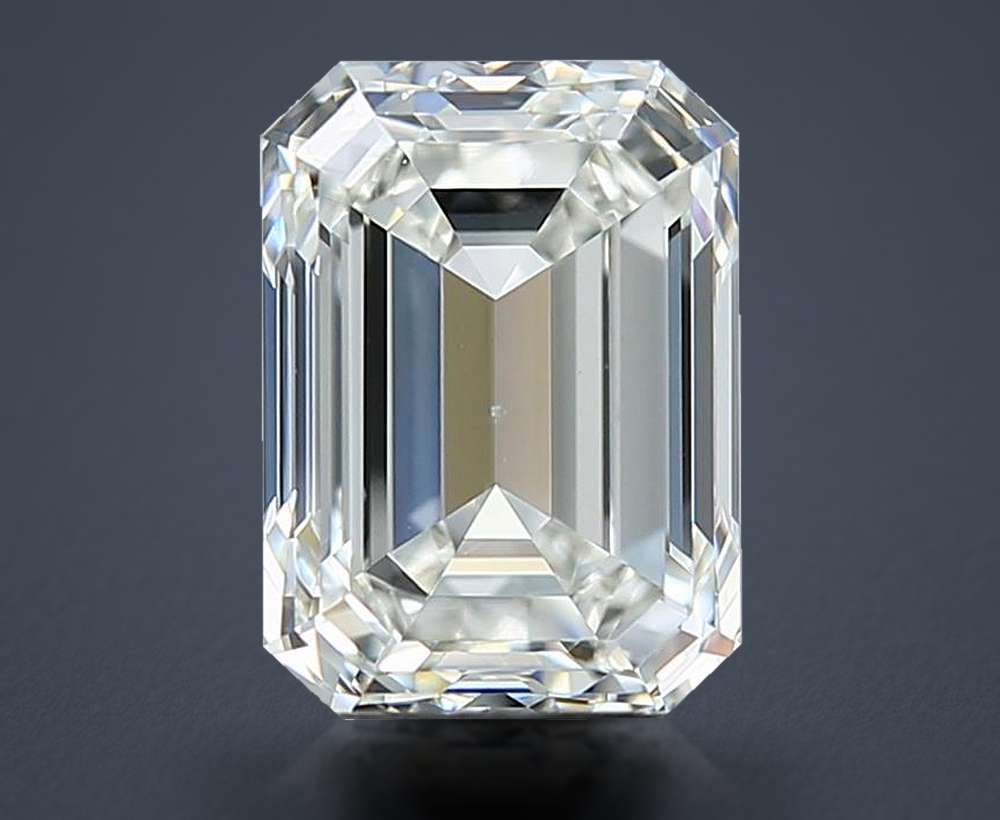 2.50 Carat Emerald Natural Diamond