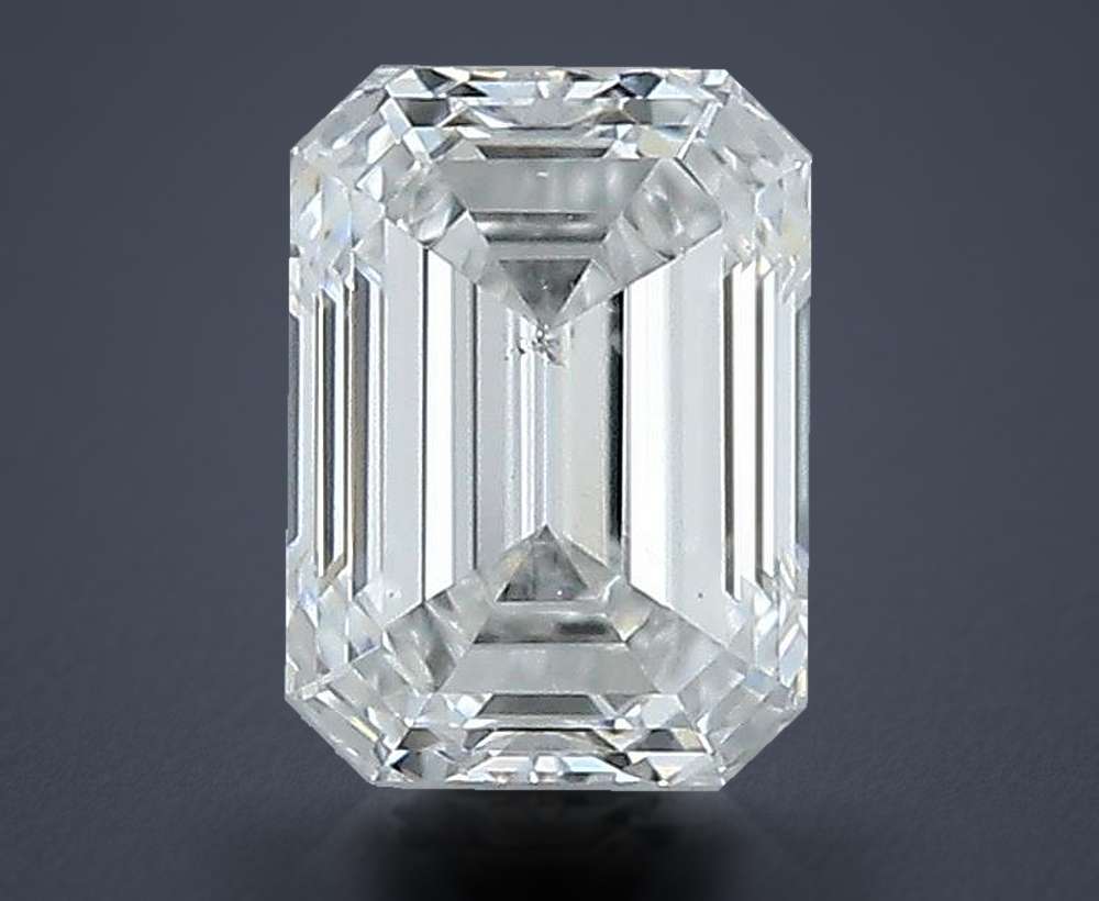 0.31 Carat Emerald Natural Diamond
