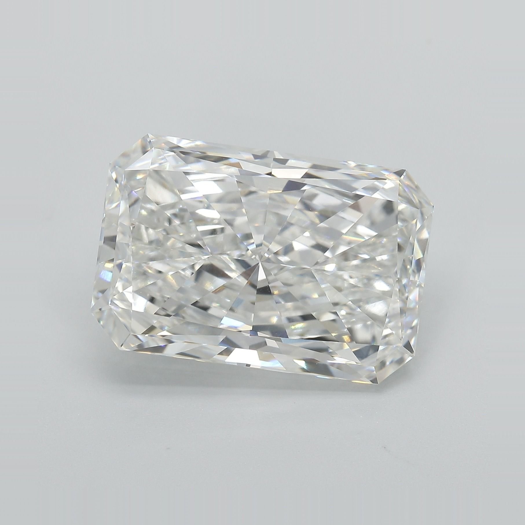 14.09ct F VVS2 Very Good Cut Radiant Lab Grown Diamond