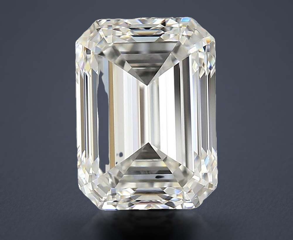 1.70 Carat Emerald Natural Diamond