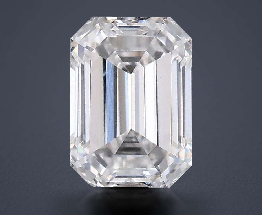 0.95 Carat Emerald Lab Diamond