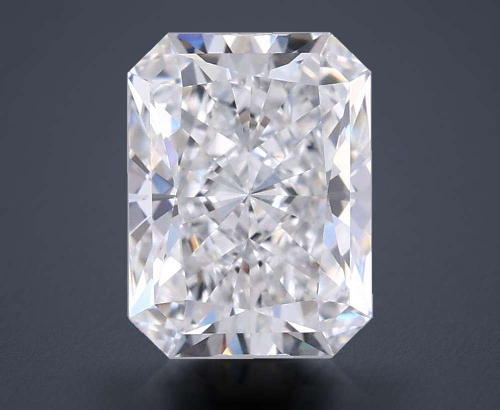 1.23 Carat Radiant Lab Diamond