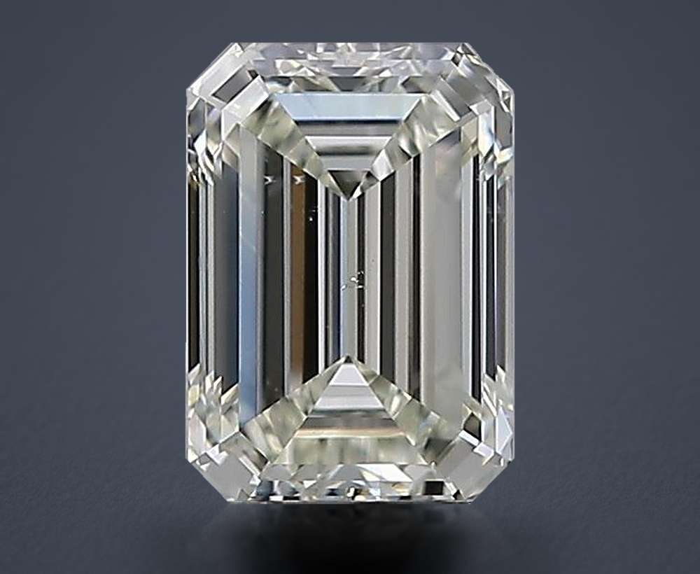 1.70 Carat Emerald Natural Diamond