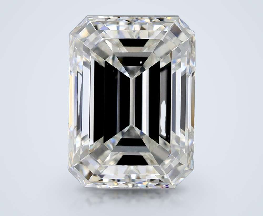 1.90 Carat Emerald Natural Diamond