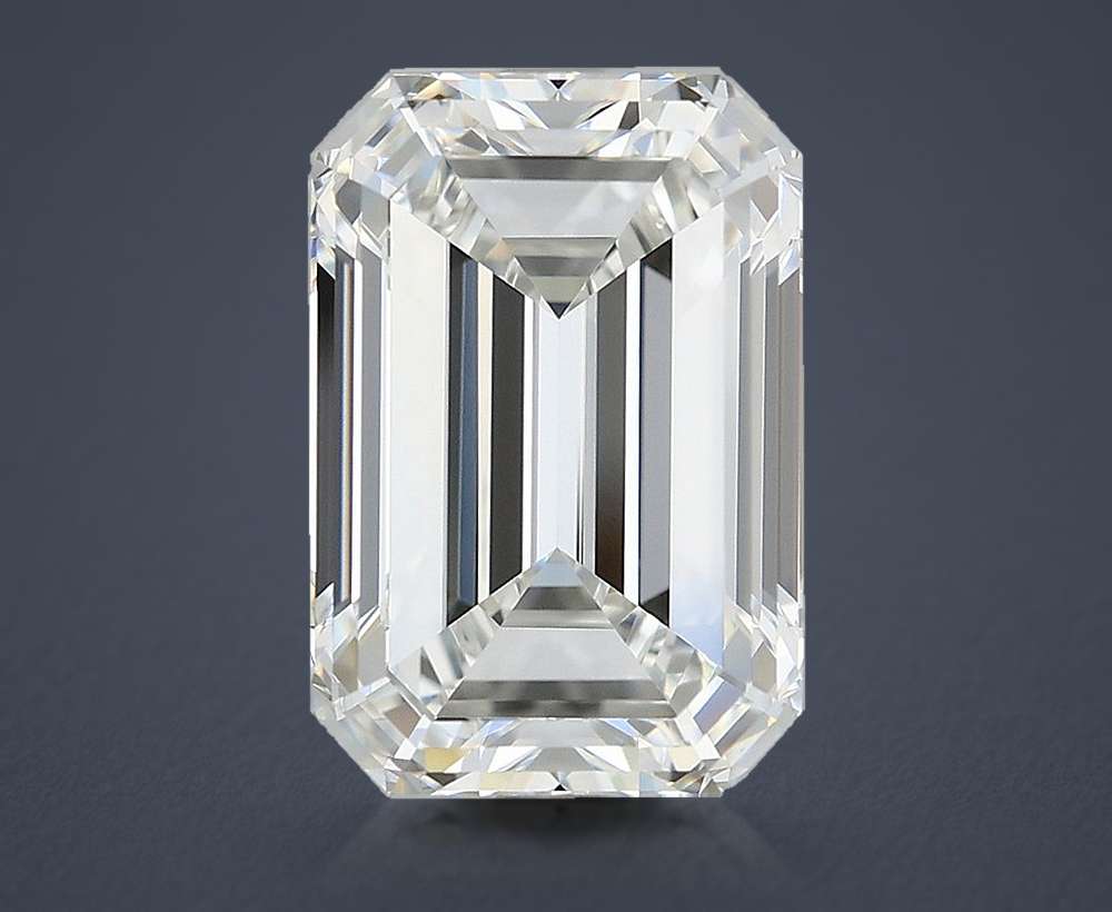 5.48 Carat Emerald Natural Diamond