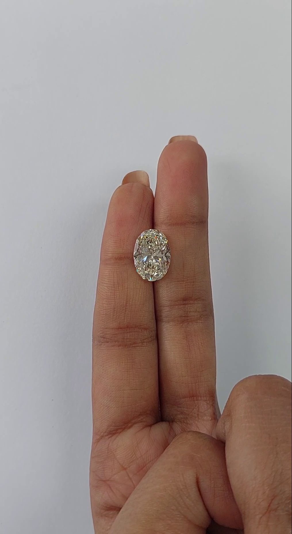 4.54ct K VS2 Very Good Cut Oval Diamond