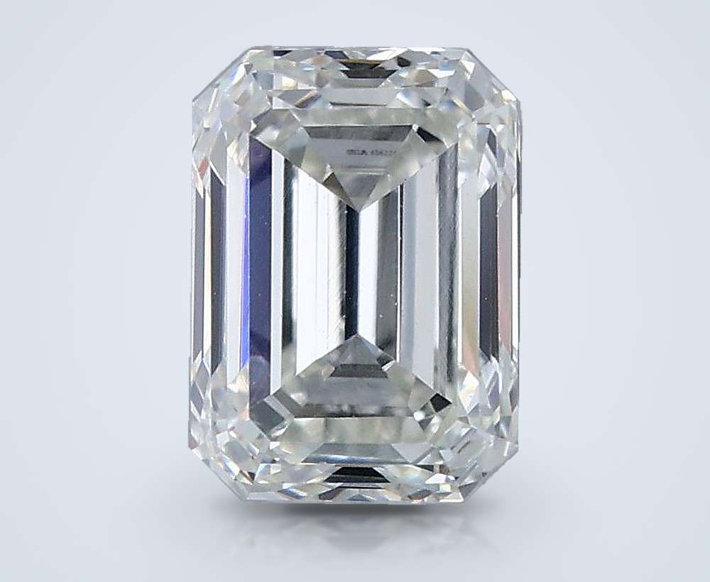 0.70 Carat Emerald Natural Diamond