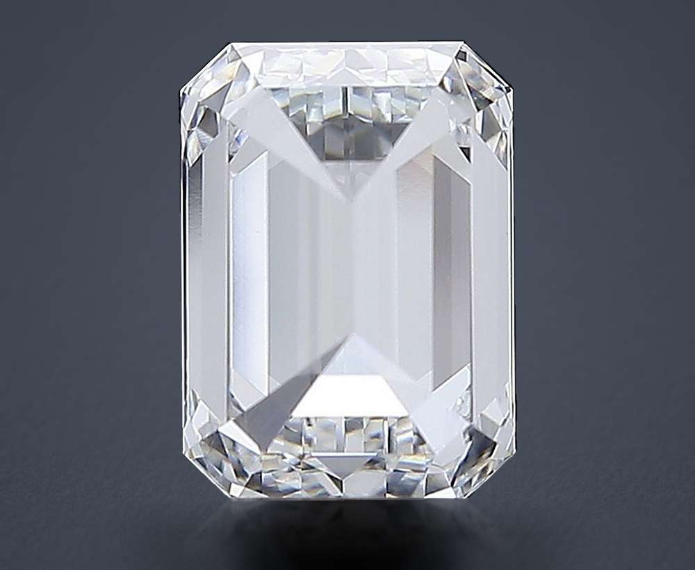 3.90 Carat Emerald Lab Diamond