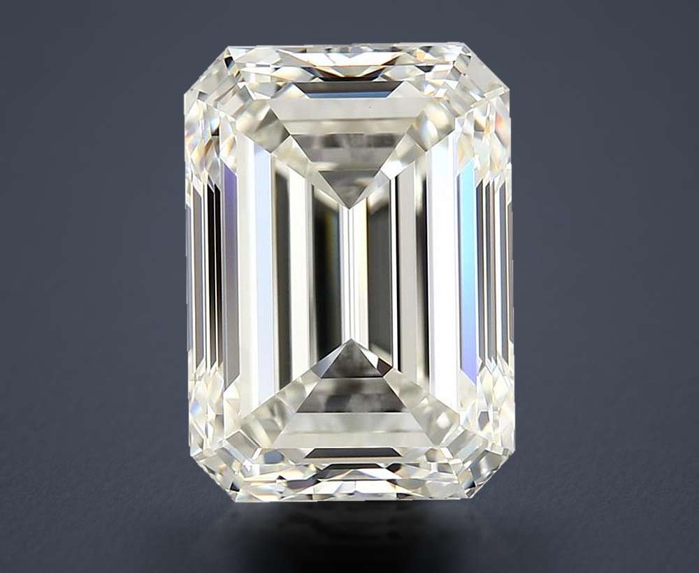 3.01 Carat Emerald Natural Diamond