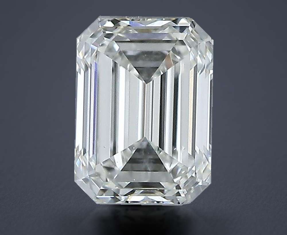 0.47 Carat Emerald Natural Diamond