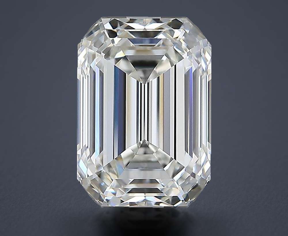 3.51 Carat Emerald Natural Diamond