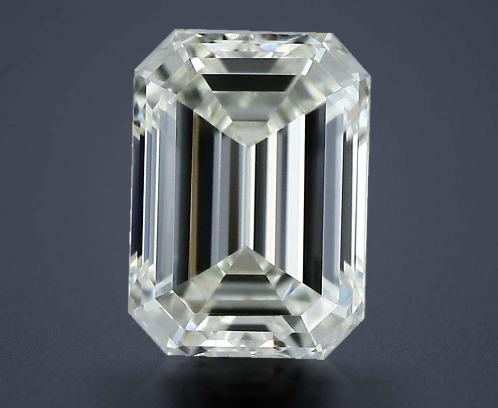 0.36 Carat Emerald Natural Diamond