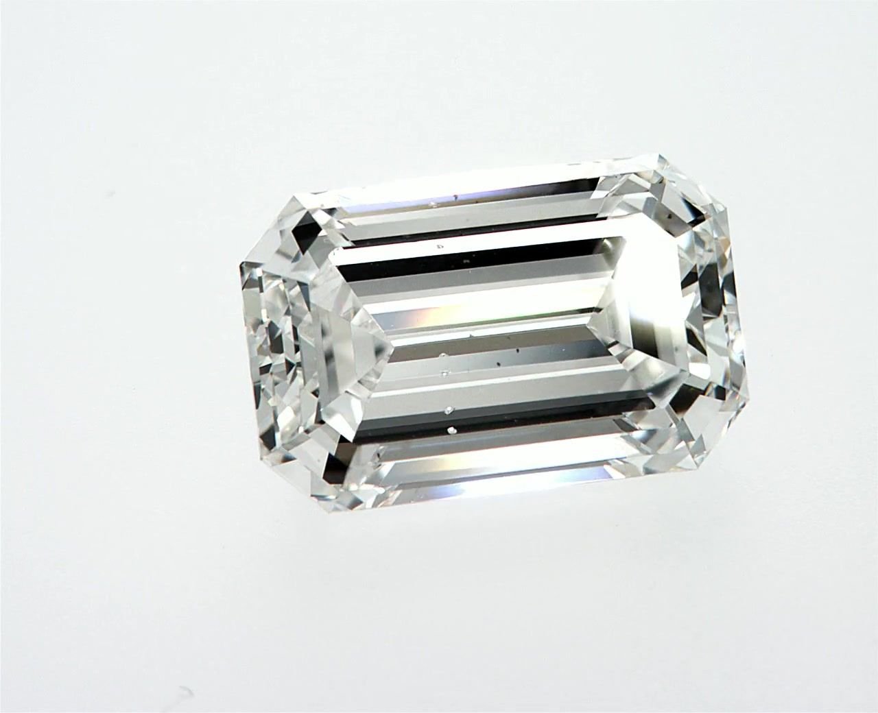 5.04ct F SI2 Excellent Cut Emerald Diamond