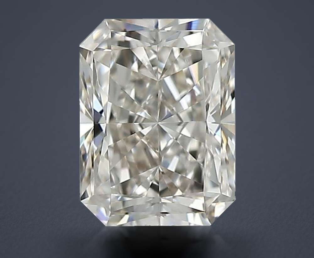 0.70 Carat Radiant Natural Diamond