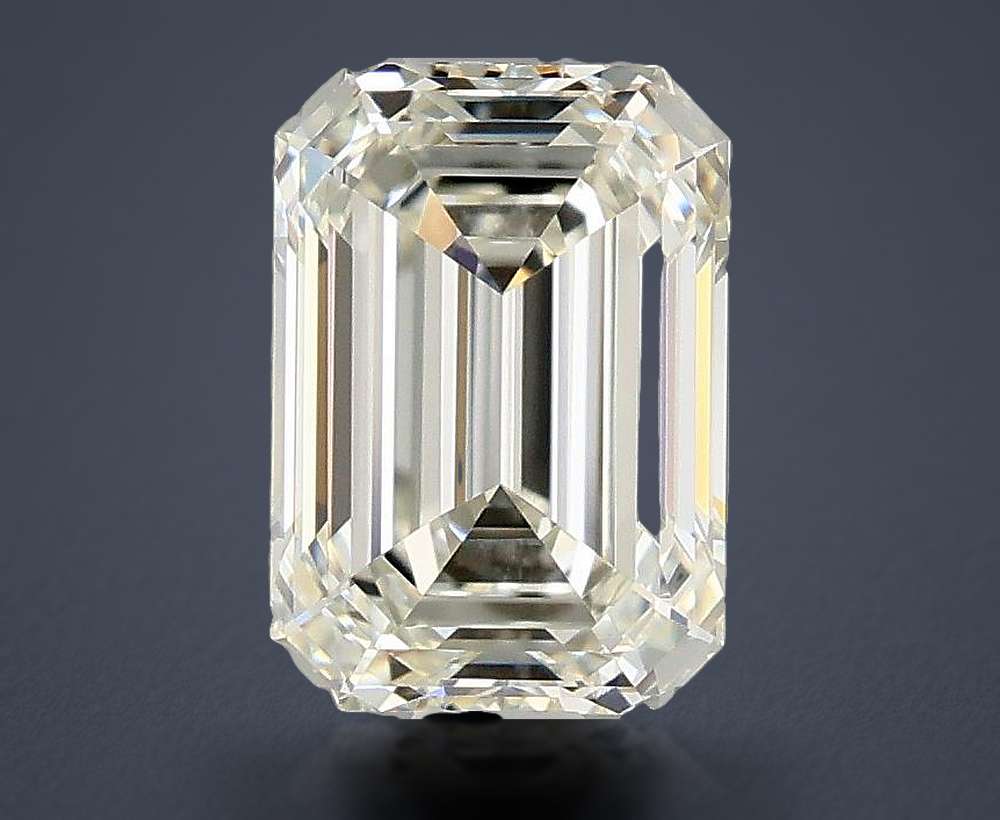 0.80 Carat Emerald Natural Diamond