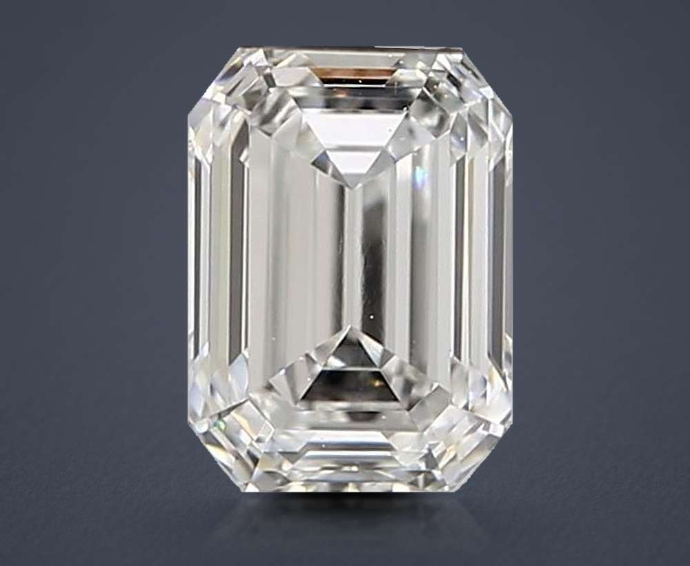 0.41 Carat Emerald Natural Diamond