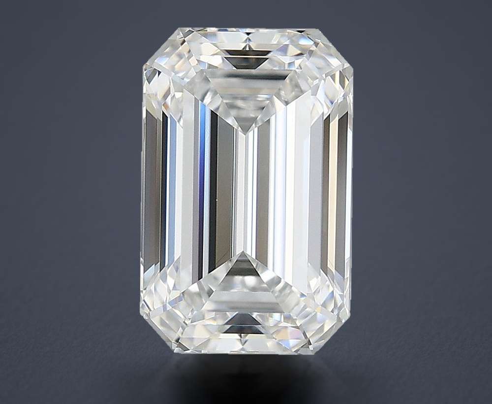 1.66 Carat Emerald Natural Diamond