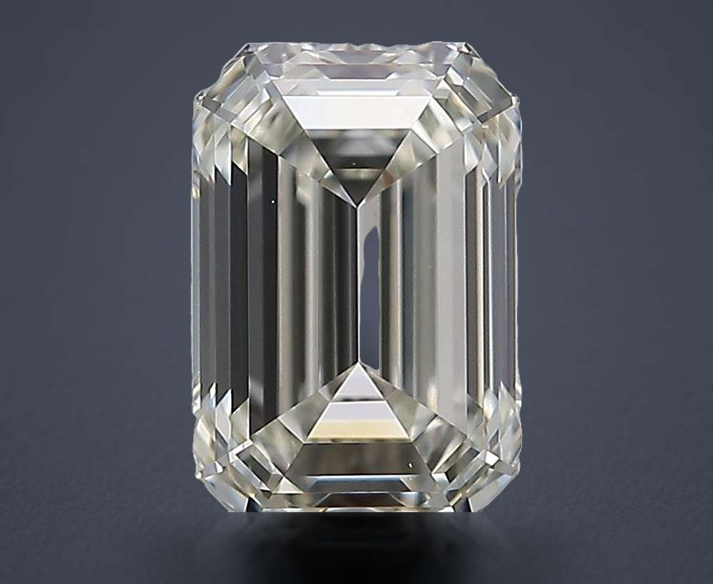 0.75 Carat Emerald Natural Diamond