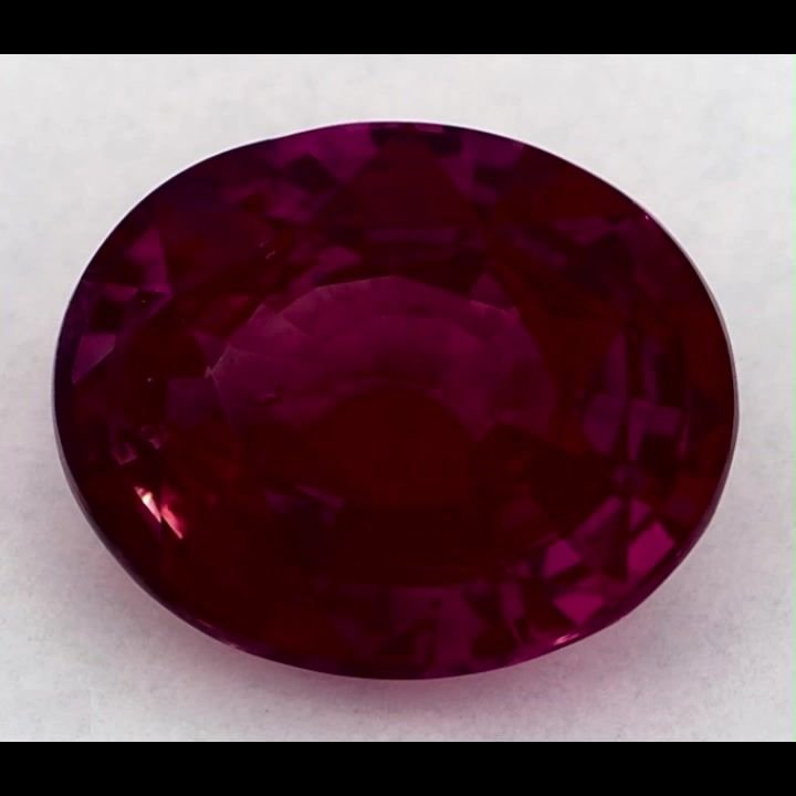 3.02 Carat Pink Oval Sapphire