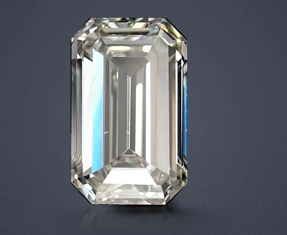 3.00 Carat Emerald Natural Diamond