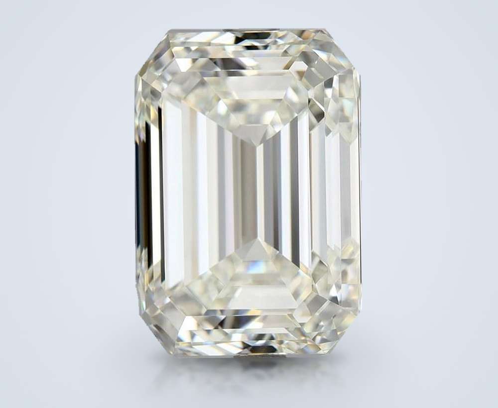 4.01 Carat Emerald Natural Diamond