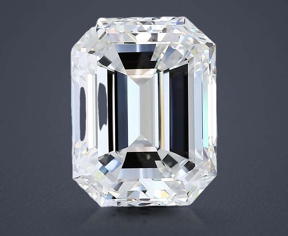 5.03 Carat Emerald Natural Diamond